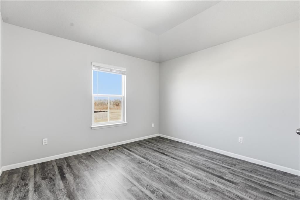 21291 W 219th Street — photo 15