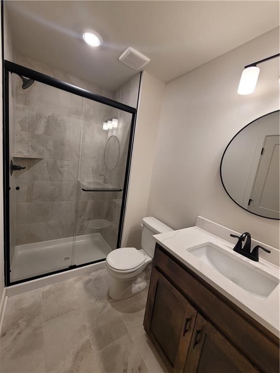 8931 N Poplar Avenue — photo 18