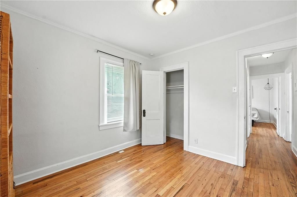 1120 Oakley Avenue — photo 18