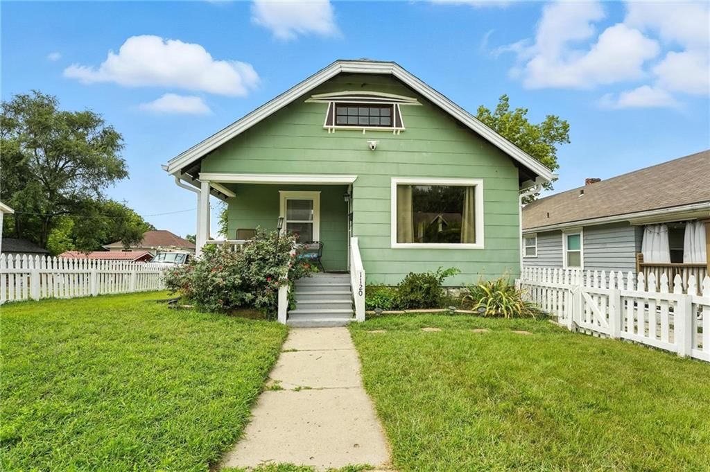 1120 Oakley Avenue — photo 24