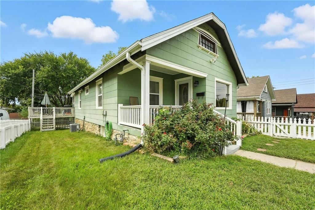 1120 Oakley Avenue — photo 25