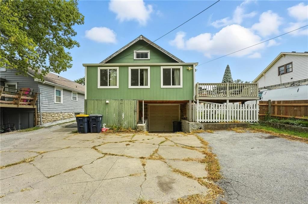 1120 Oakley Avenue — photo 28