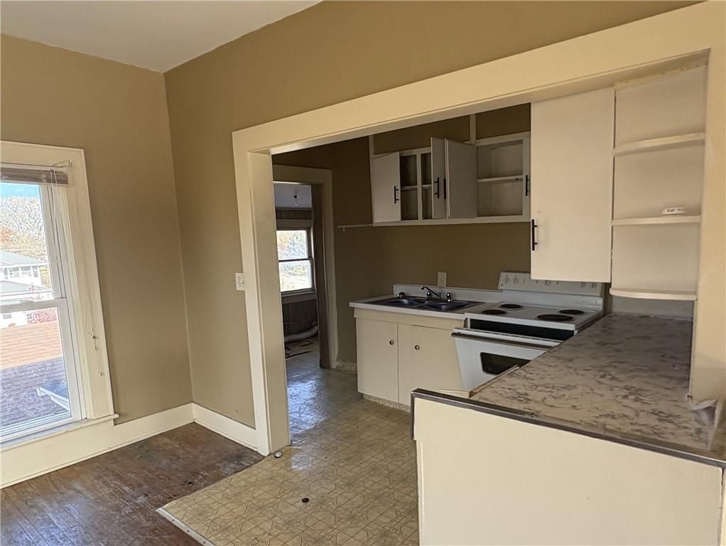 605 N Vine Street — photo 15