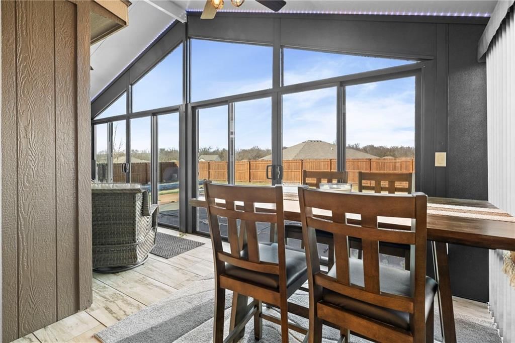 713 Hidden Meadows Court — photo 3