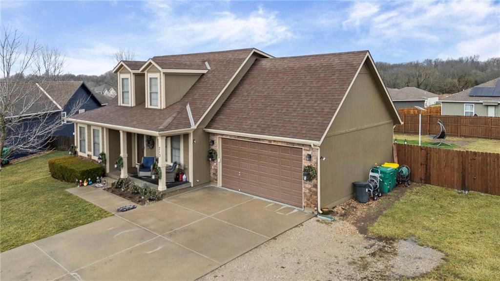 713 Hidden Meadows Court — photo 4