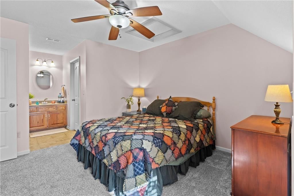 713 Hidden Meadows Court — photo 28