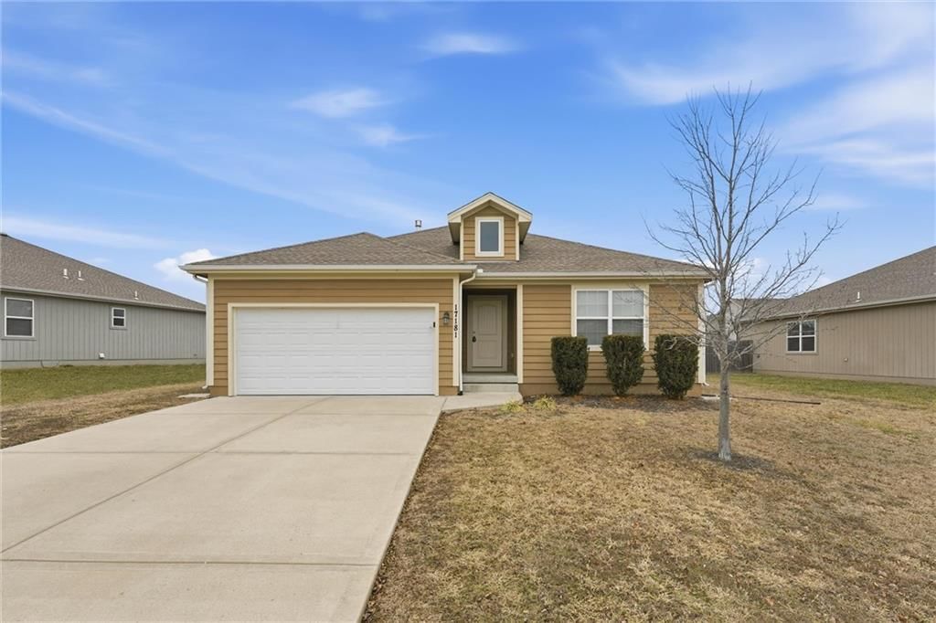 17181 S Kill Creek Road, Gardner, KS