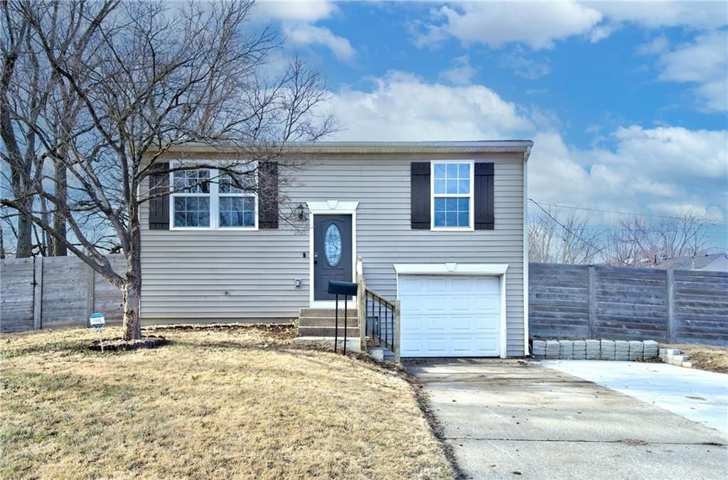 1510 N Osage Trail, Independence, MO