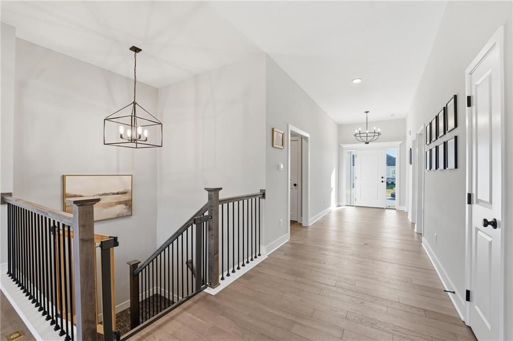 902 NW Crestwood Drive — photo 10
