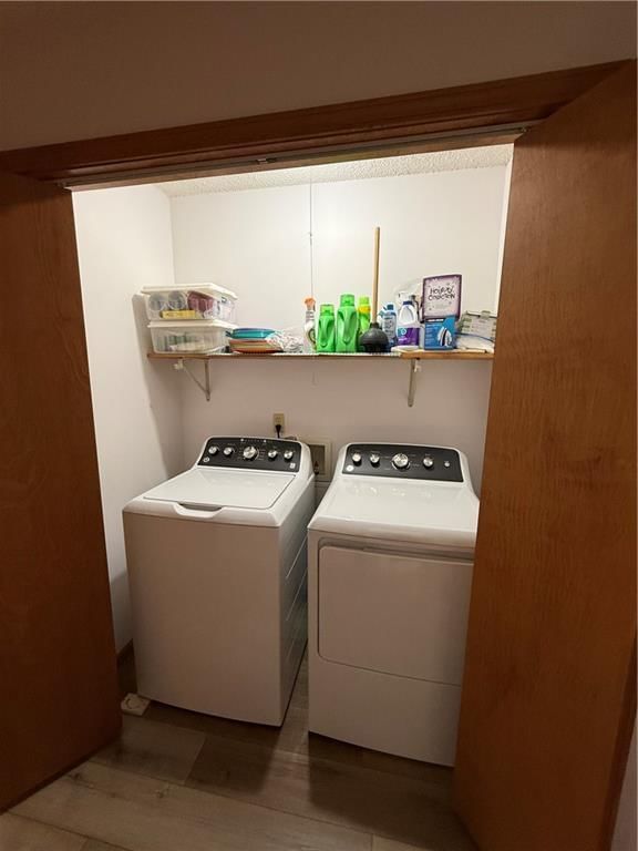 541 W GRANT Street — photo 14