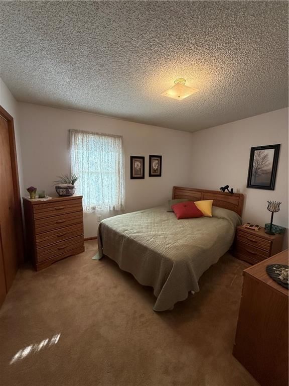 541 W GRANT Street — photo 18