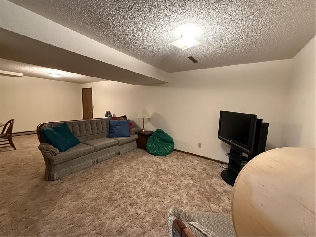 541 W GRANT Street — photo 24