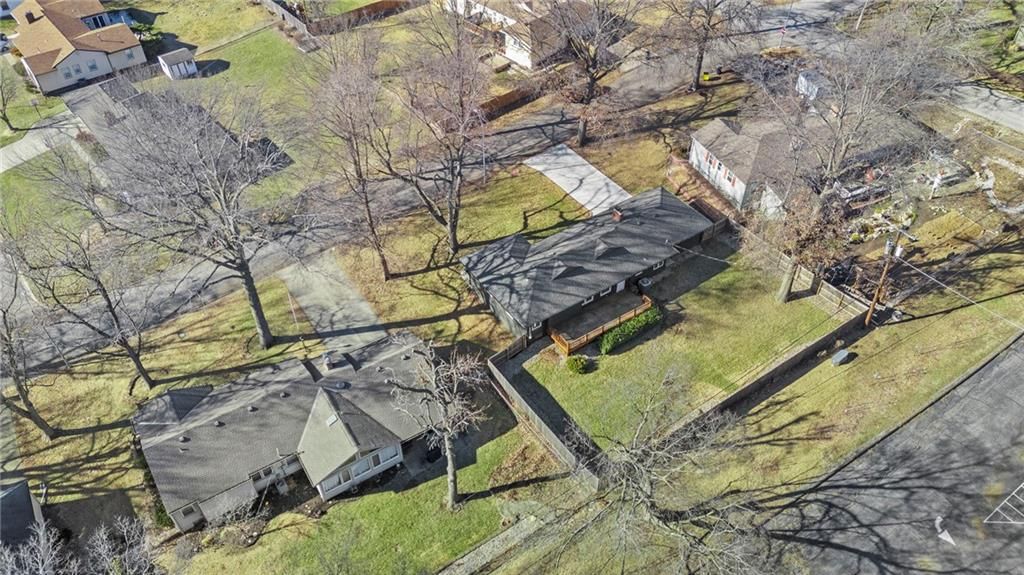 9705 Madison Avenue — photo 31