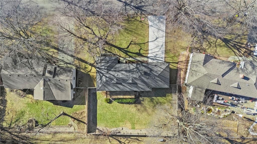 9705 Madison Avenue — photo 33