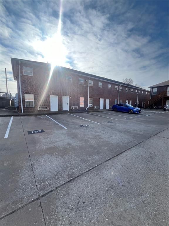 109 Commercial Street — photo 42