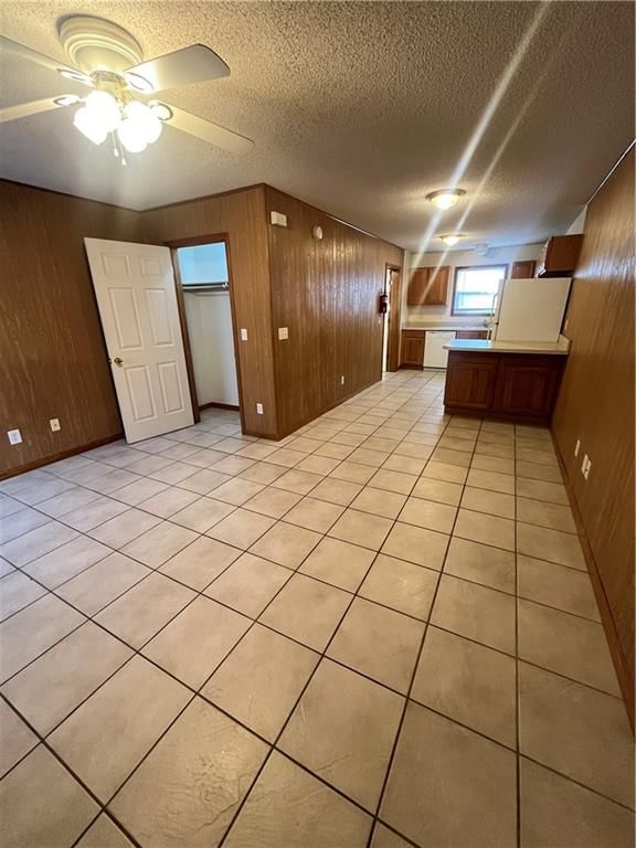 109 Commercial Street — photo 47