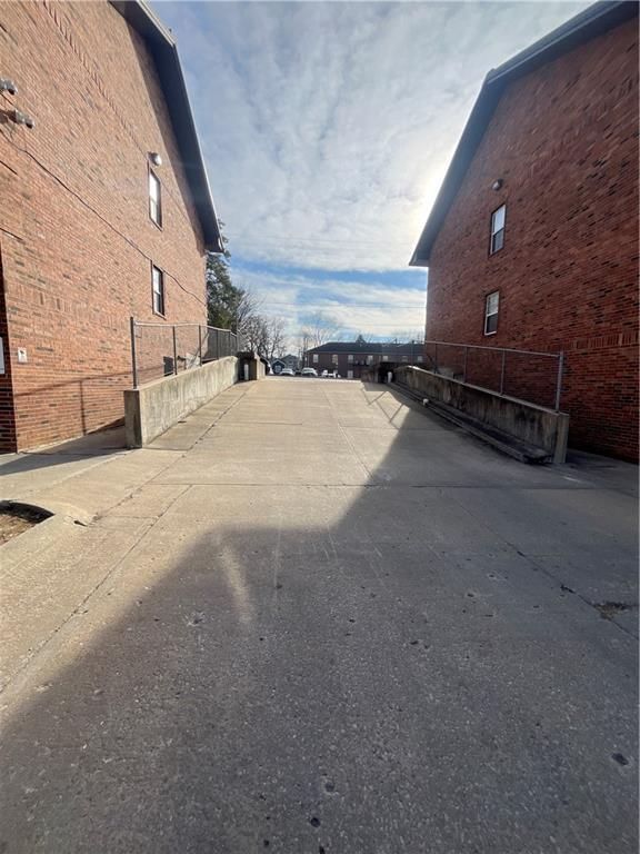 109 Commercial Street — photo 55