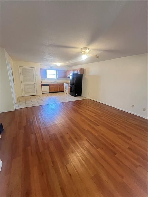 109 Commercial Street — photo 67