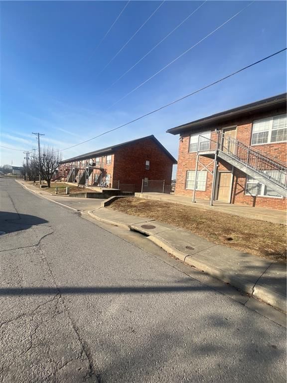 109 Commercial Street — photo 74
