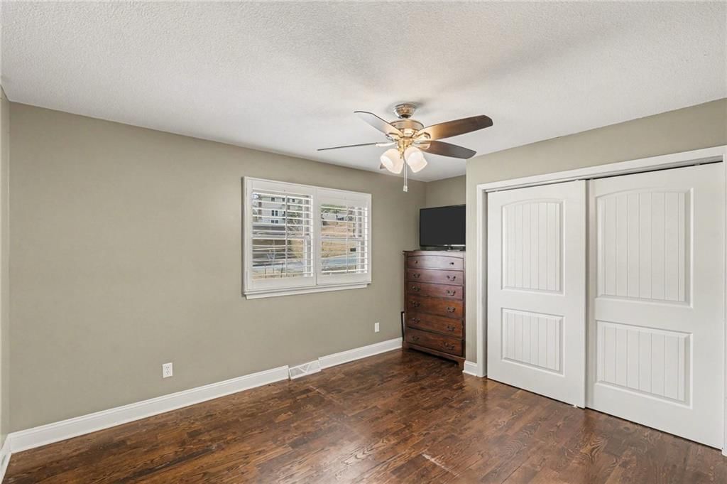 6706 NW Lawson Lane — photo 16