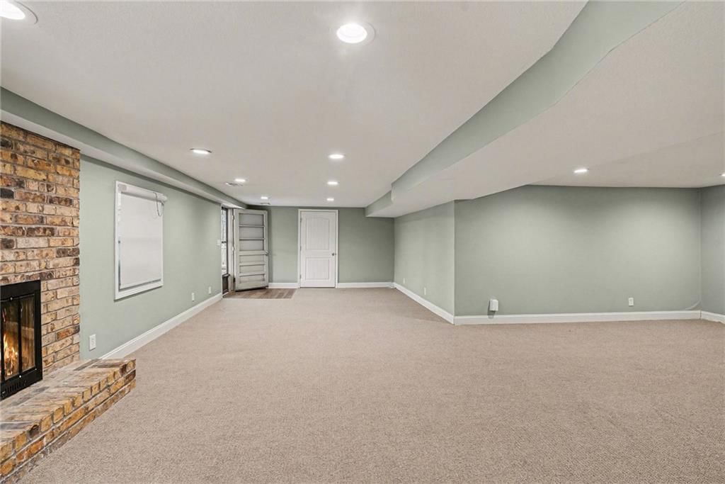 6706 NW Lawson Lane — photo 21