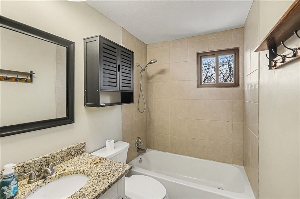 6706 NW Lawson Lane — photo 23