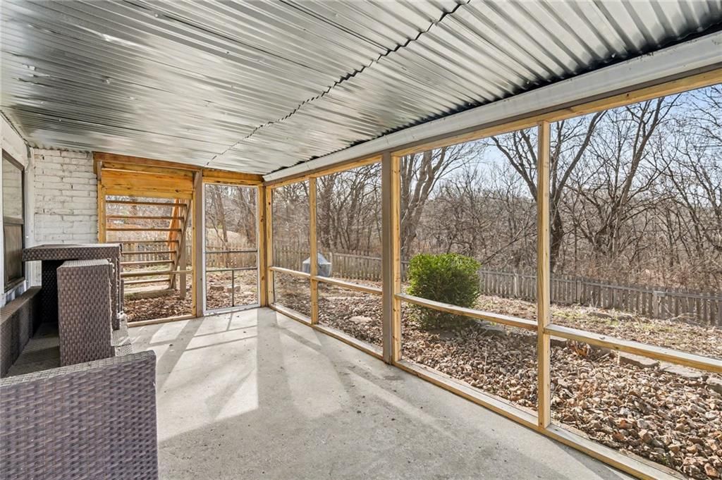 6706 NW Lawson Lane — photo 25