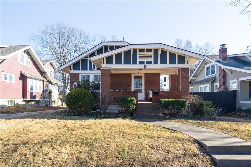 5929 Kenwood Avenue — photo 32