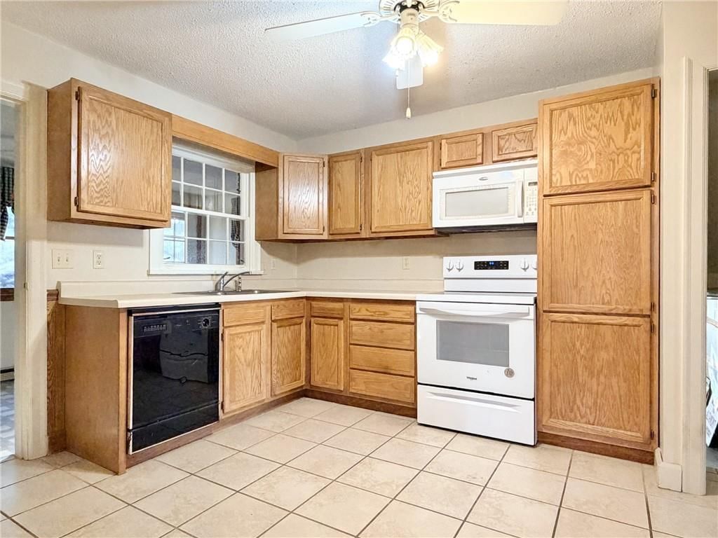 502 Ridgeway Street — photo 10