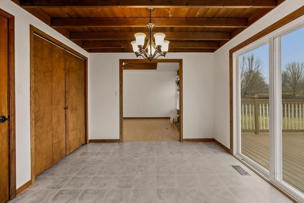 211 SW Cross Creek Drive — photo 10