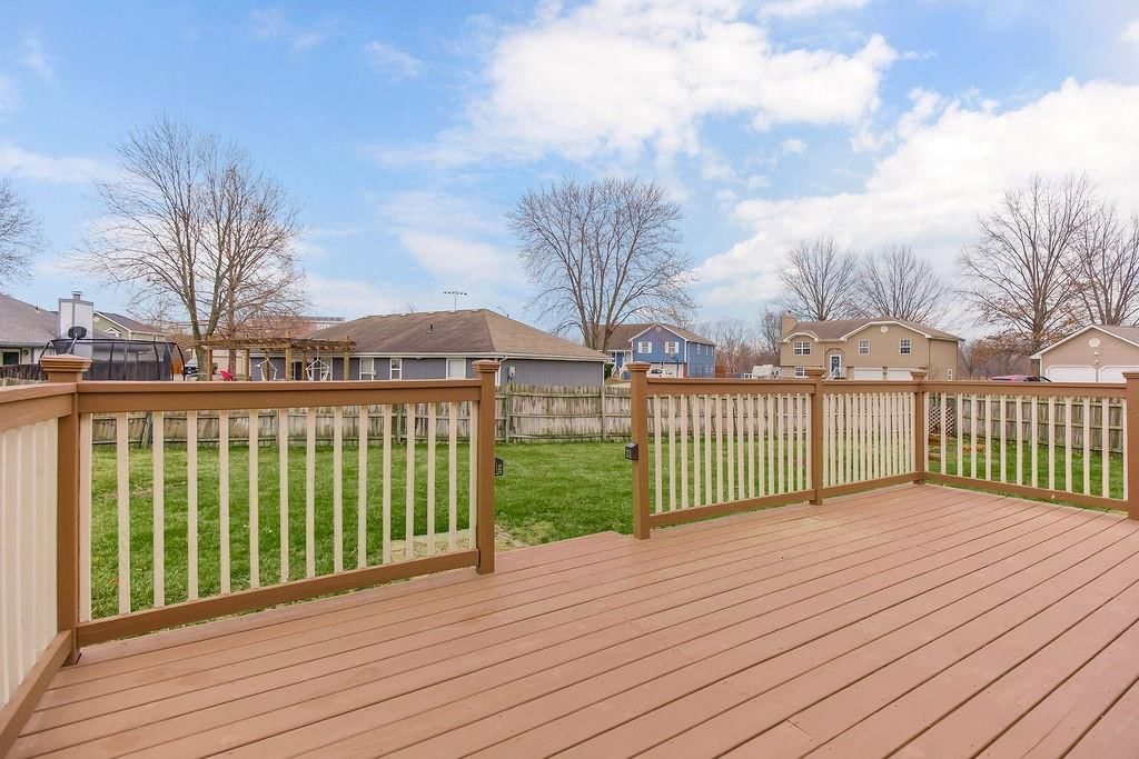 211 SW Cross Creek Drive — photo 11