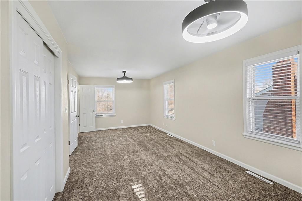 6701 E 136th Street — photo 11