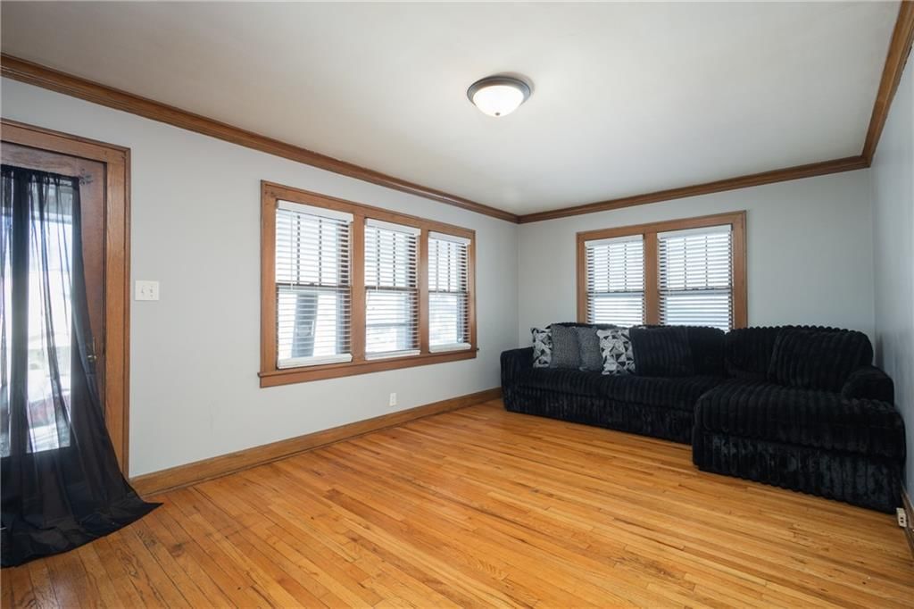 435 N Hardesty Avenue — photo 9
