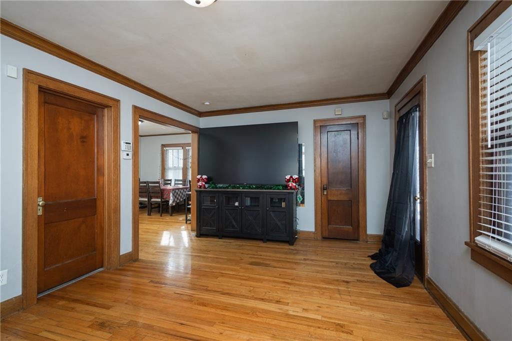 435 N Hardesty Avenue — photo 11