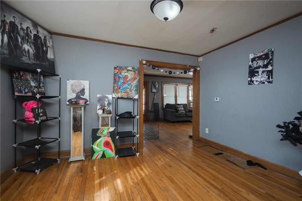 435 N Hardesty Avenue — photo 26