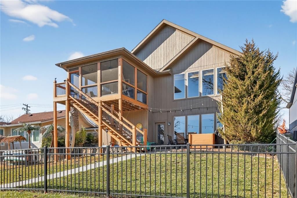 71 Anchor Drive — photo 2