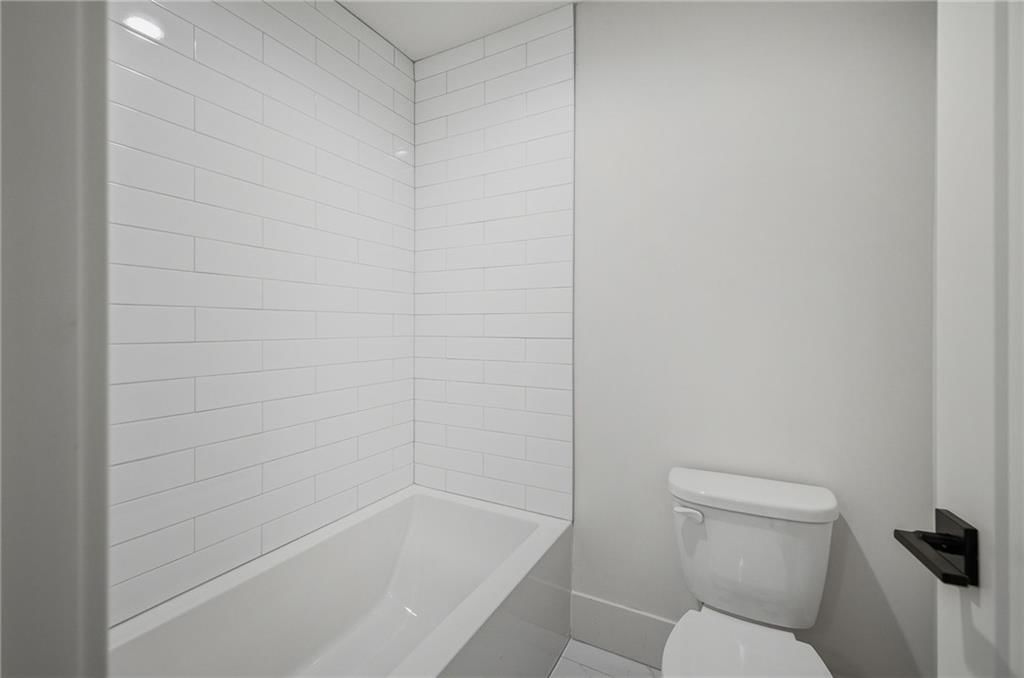 1004 Wilds Parkway — photo 46