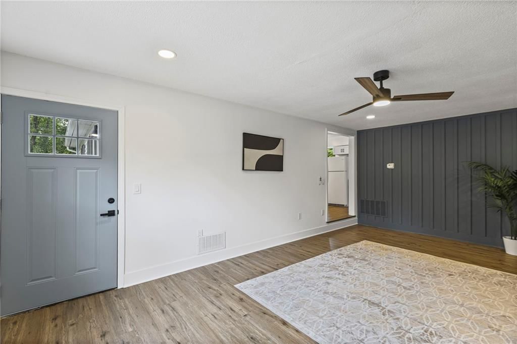 18714 S Lakeside Lane — photo 5