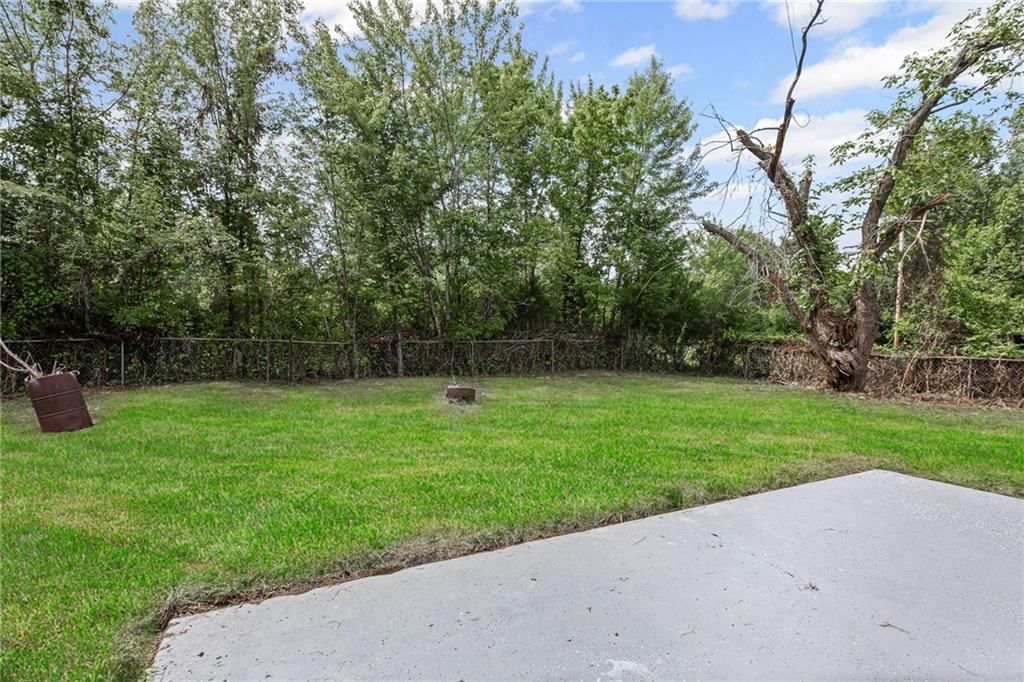 18714 S Lakeside Lane — photo 30