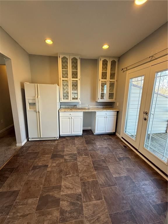 623 E 5TH Street — photo 3