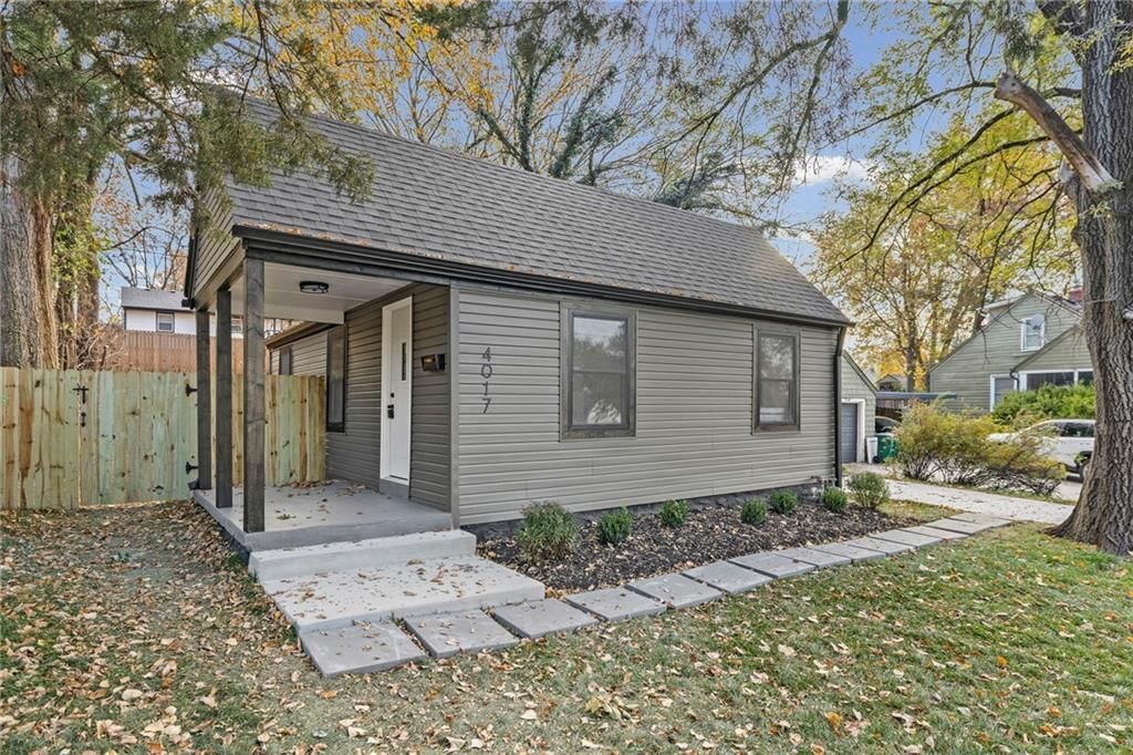 4017 W 47th Street, Roeland Park, KS