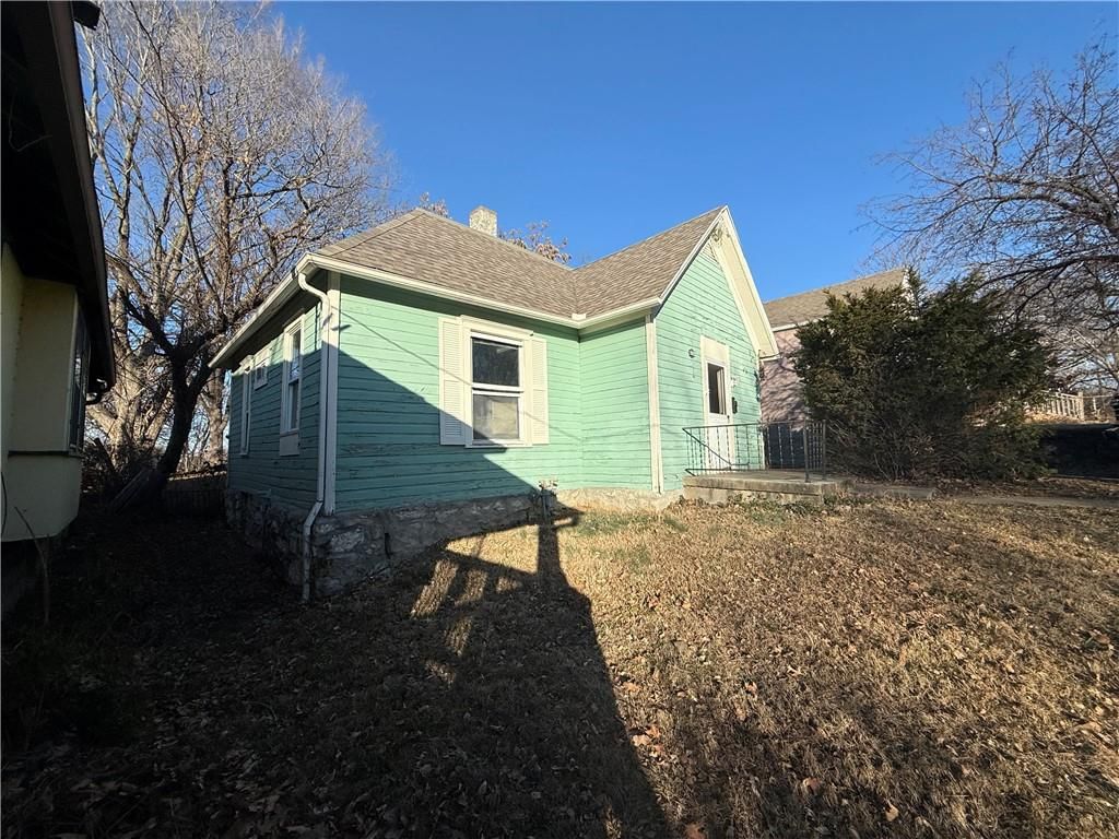 1912 FEDERAL Avenue — photo 19