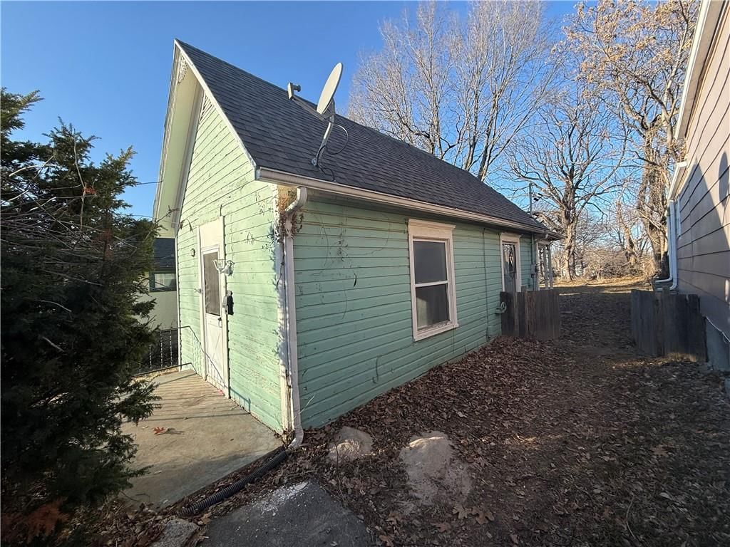 1912 FEDERAL Avenue — photo 20