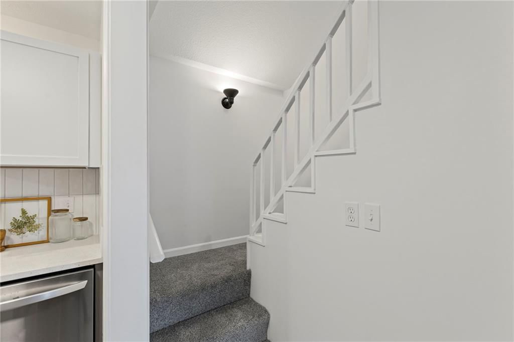 3029 S 9th Place — photo 14