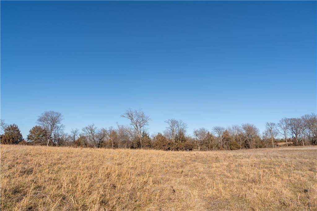 2255B Riley Road — photo 36