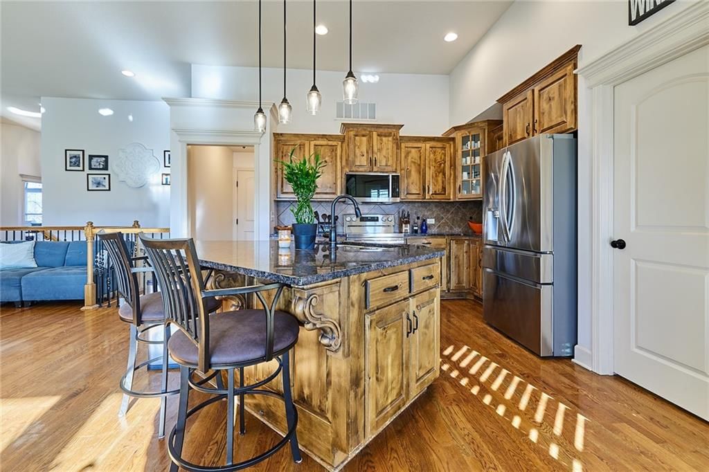 707 Tomahawk Court — photo 10