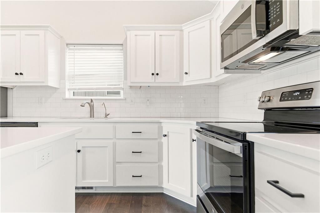6008 NE 119th Street — photo 14