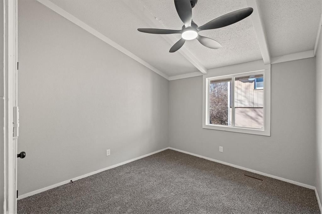 4027 E 45th Street — photo 18