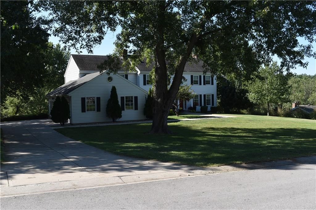 5709 W 164 Street — photo 2