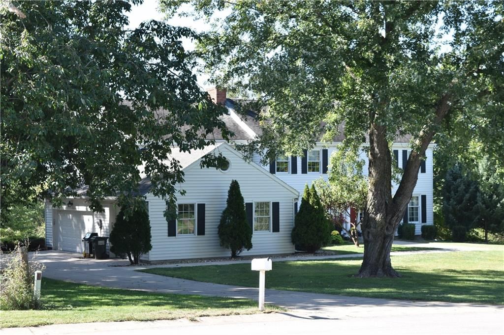 5709 W 164 Street — photo 3